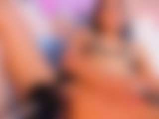 Live cam show with Antonella-Lucenti - Small Tits on Fling VIP Chat