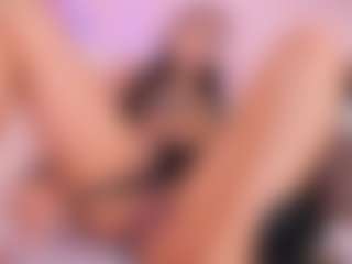 Live cam show with Antonella-Lucenti - Gagging on Latina Girls