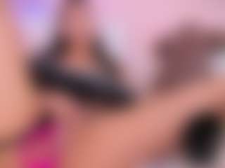 Live cam show with Antonella-Lucenti - Normal on SquirtSoMuch