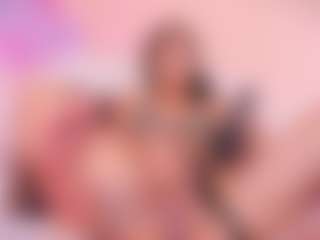 Antonella-Lucenti's Live Sex Cam Show