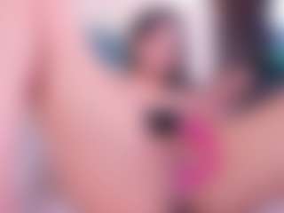 Antonella-Lucenti's Live Sex Cam Show