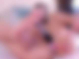 Live cam show with Antonella-Lucenti - Squirt on Camsoda