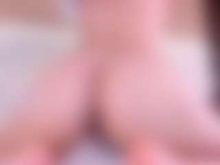 Antonella-Lucenti's Live Sex Cam Show
