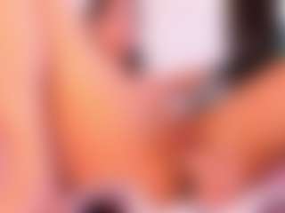 Antonella-Lucenti's Live Sex Cam Show