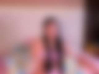 Live cam show with Antonella-Lucenti - Gagging on Hubzter Live