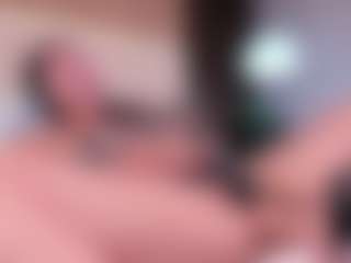 Live cam show with Antonella-Lucenti - Gagging on fapnchat