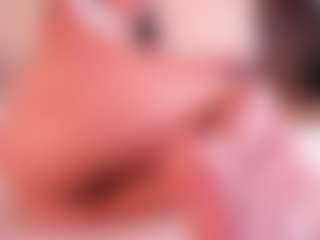 Live cam show with Antonella-Lucenti - Gagging on Camsoda