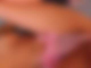 Live cam show with Antonella Lucenti - Small Tits on Camsoda