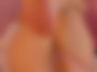 Live cam show with Antonella Lucenti - Squirt on Camsoda
