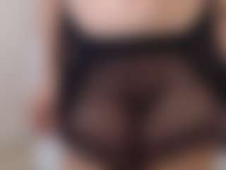 Biancadollx MILF webcam performer live streaming