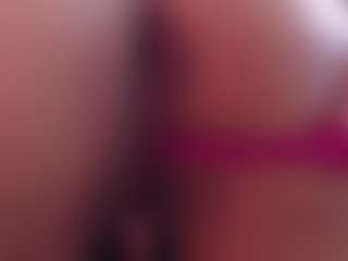 Live cam show with Biancadollx - Petite MILF on Chatstar