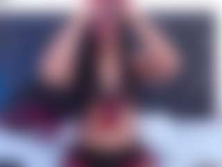 Live cam show with Biancadollx - Gamer MILF on liverealitysex.com