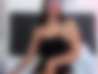 Live cam show with Biancadollx - Petite on Camsoda