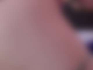 Biancadollx MILF webcam performer live streaming