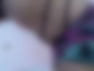 Live cam show with Biancadollx - Gamer MILF on Hubzter Live
