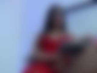 Live cam show with Biancadollx - Skinny on CamwithHer
