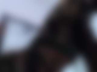 Biancadollx MILF webcam performer live streaming