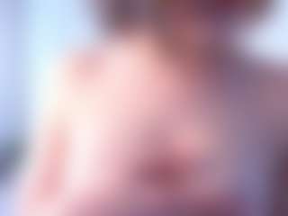 CarryPietras's Live Sex Cam Show