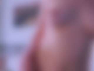 Live cam show with CarryPietras - Athletic on justonemore.cc