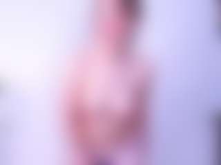 CarryPietras's Live Sex Cam Show