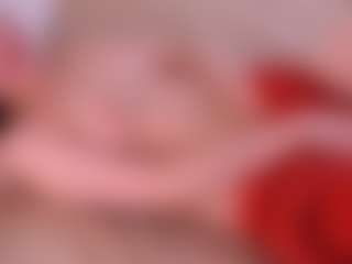 CarryPietras's Live Sex Cam Show