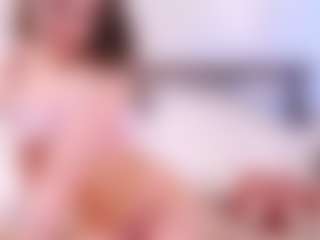 CarryPietras's Live Sex Cam Show