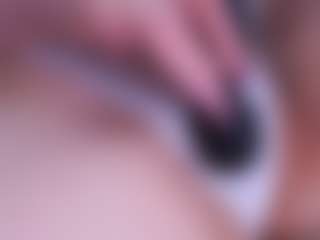 CarryPietras's Live Sex Cam Show