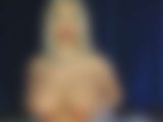 Live cam show with ChrystalCade - Blonde Hair on MyBangCams