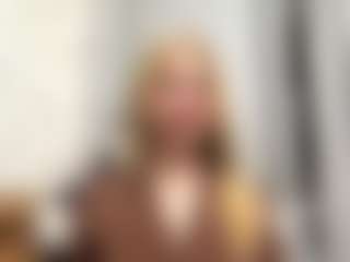 Live-camshow met CristalHutchen - Wet op Camsoda