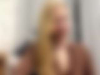 CristalHutchen's Live Sex Cam Show
