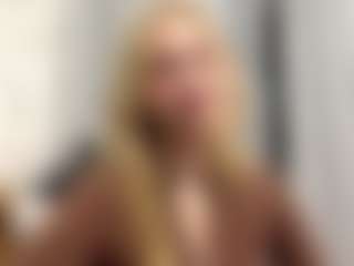 Live cam show with CristalHutchen - Control on parknlotfishbdy