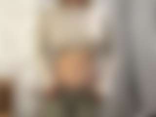 Live cam show with CristalHutchen - Orgasm on CamwithHer
