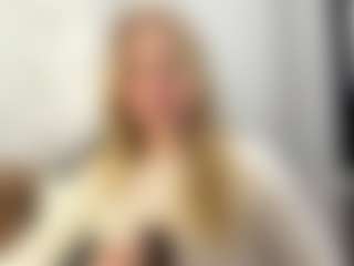 CristalHutchen's Live Sex Cam Show