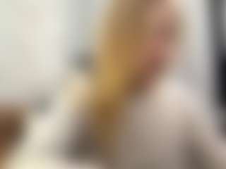 Live cam show with CristalHutchen - Lingerie on live18s.com