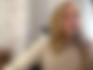 CristalHutchen's Live Sex Cam Show