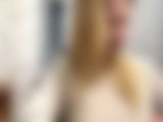 CristalHutchen's Live Sex Cam Show