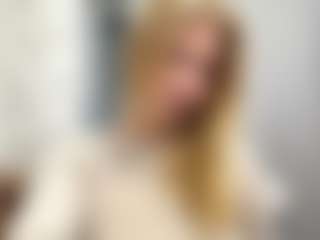 CristalHutchen's Live Sex Cam Show