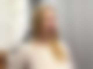CristalHutchen's Live Sex Cam Show
