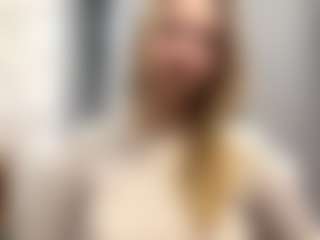 CristalHutchen's Live Sex Cam Show