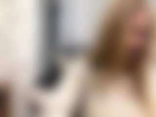 CristalHutchen's Live Sex Cam Show