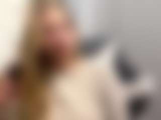 Live cam show with CristalHutchen - Cum on studioflirtlive.com