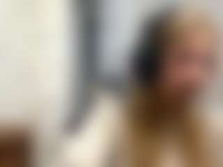 CristalHutchen's Live Sex Cam Show