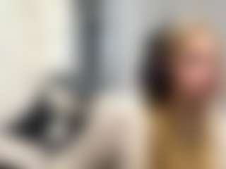 CristalHutchen's Live Sex Cam Show