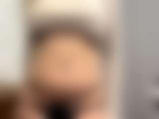 CristalHutchen's Live Sex Cam Show