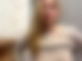 Live cam show with CristalHutchen - Erotic Dance on eurowanks.com