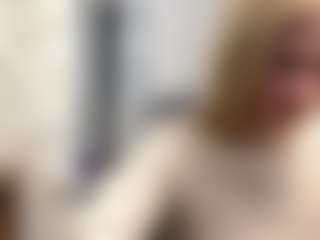 Live cam show with CristalHutchen - Young Adult on pussylord.com