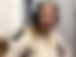 Live cam show with CristalHutchen - Lovense on eurowanks.com