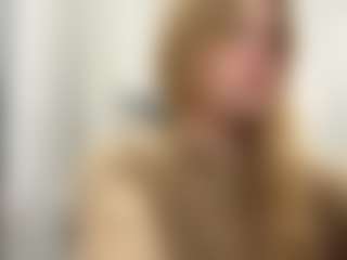 CristalHutchen's Live Sex Cam Show