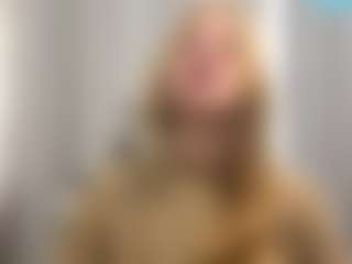CristalHutchen's Live Sex Cam Show