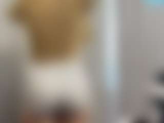 CristalHutchen's Live Sex Cam Show